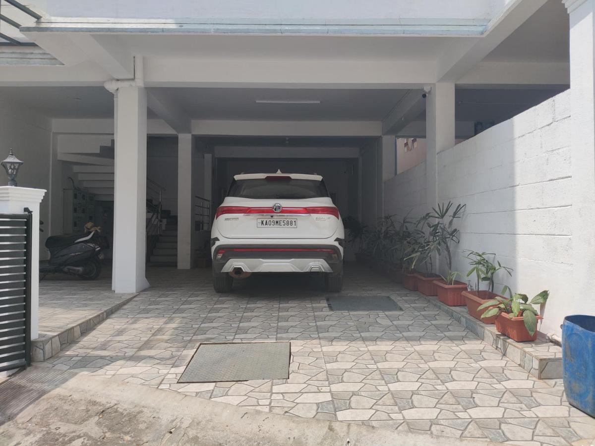 Yoga House Apartment Vanivilasa Puram Exterior photo